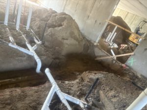 Under-floor radiant heating piping installation and manifold